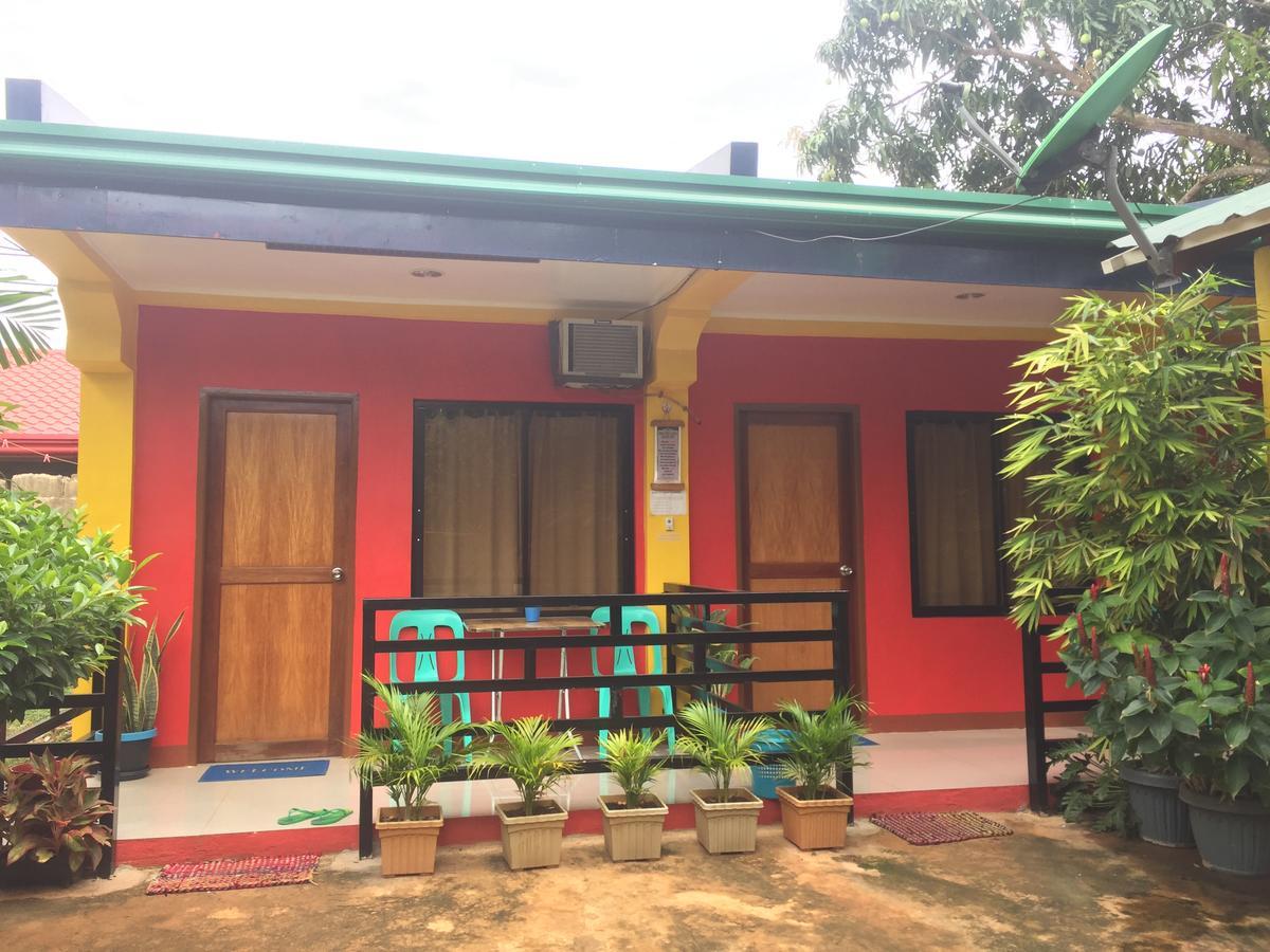 Amelia Homestay プエルト・プリンセサ エクステリア 写真