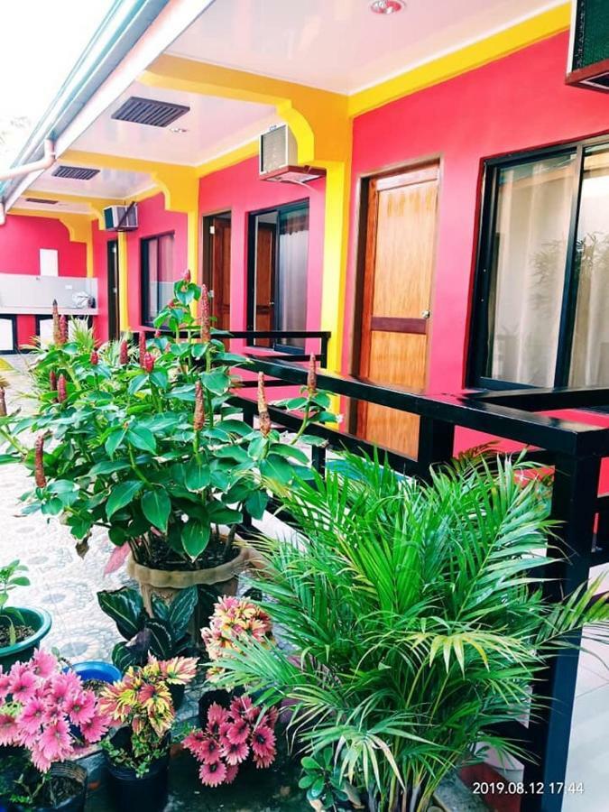 Amelia Homestay プエルト・プリンセサ エクステリア 写真